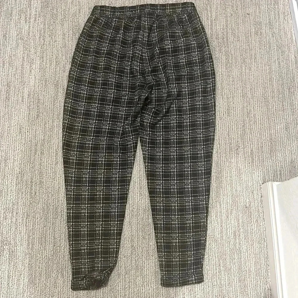 ELLE LARGE OFFICE WORK PANTS (has pockets and elastic band/pull on) - Picture 5 of 9